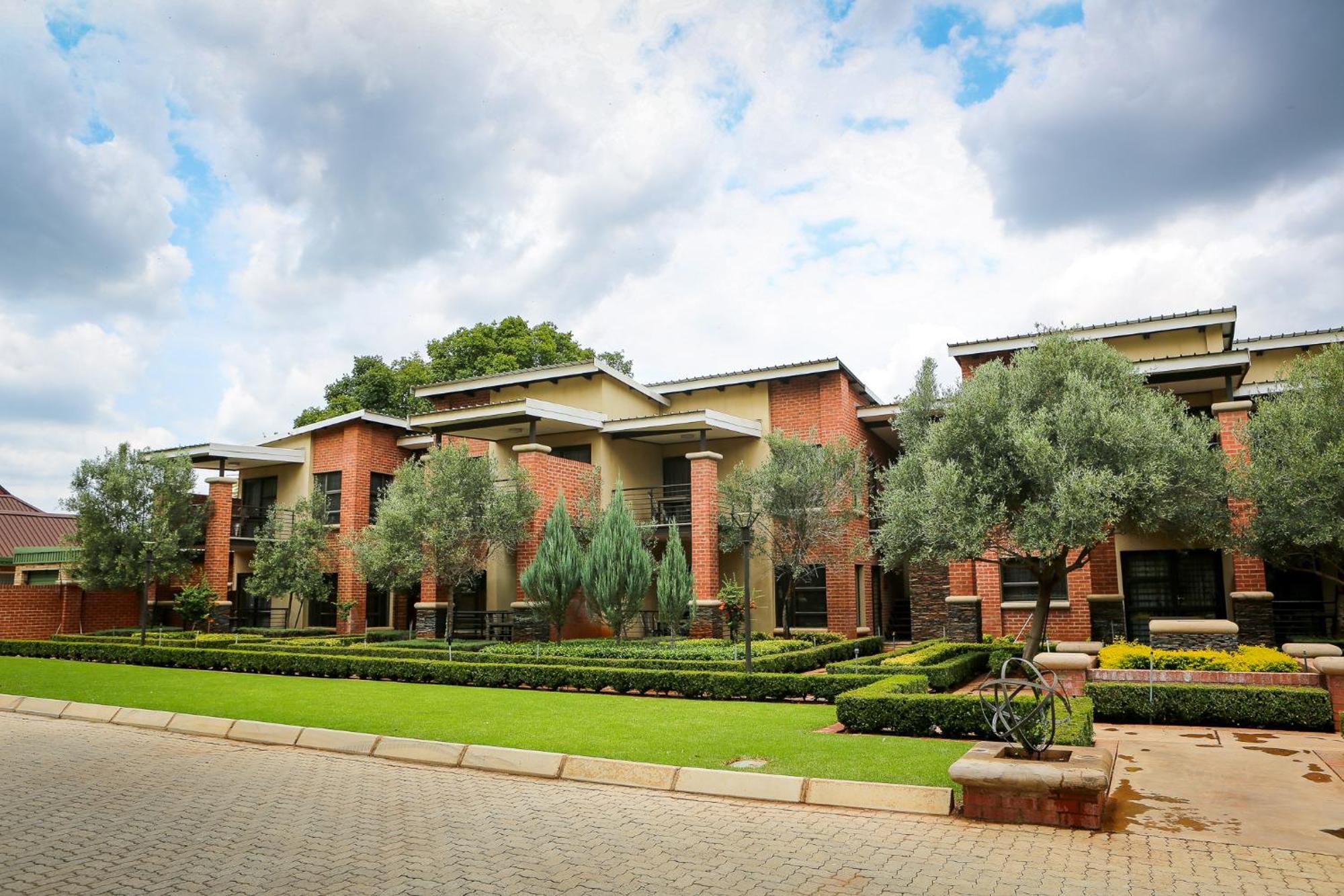 Scott'S Manor Guesthouse Function And Conference Venue Lichtenburg Kültér fotó